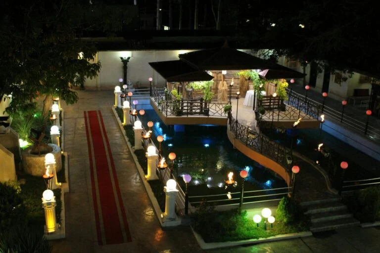 تالار عمارت سروش کرج