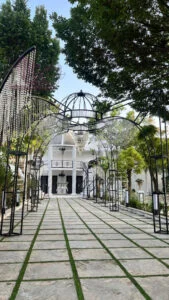 تالار پذیرایی عمارت تشریفاتی نوری کرج