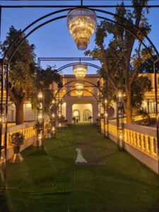 باغ تالار عمارت خورشید کرج