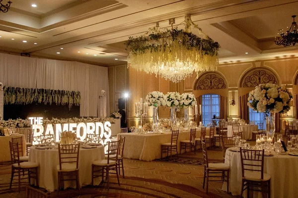 معرفی تالارهای پذیرایی | لیست بهترین تالارهای عروسی