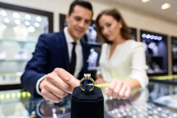 میانگین قیمت حلقه نامزدی در سال ۱۴۰۴