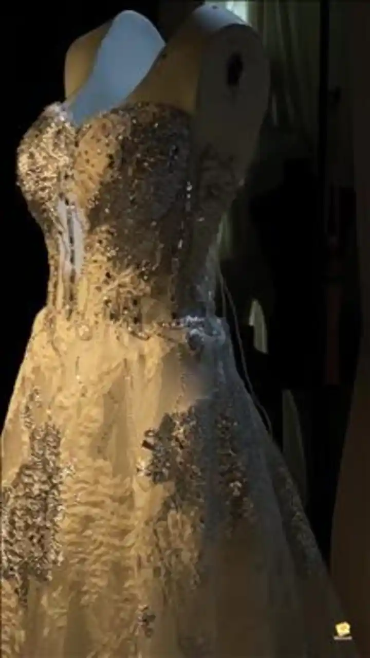 مزون لباس عروس بهار عامری