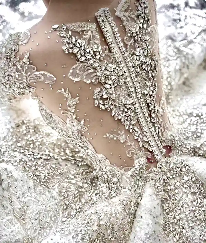 مزون لباس عروس بهار عامری